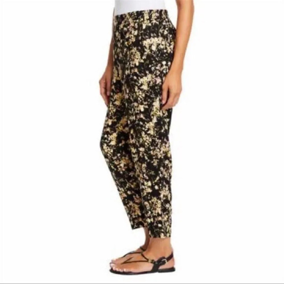 Jessica Simpson Ladies’ Printed Pull-on Pant Small - Picture 6 of 6